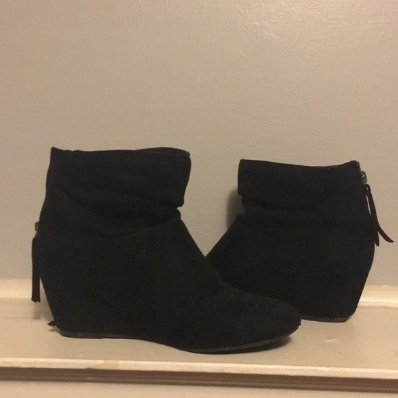 dsw black wedge booties